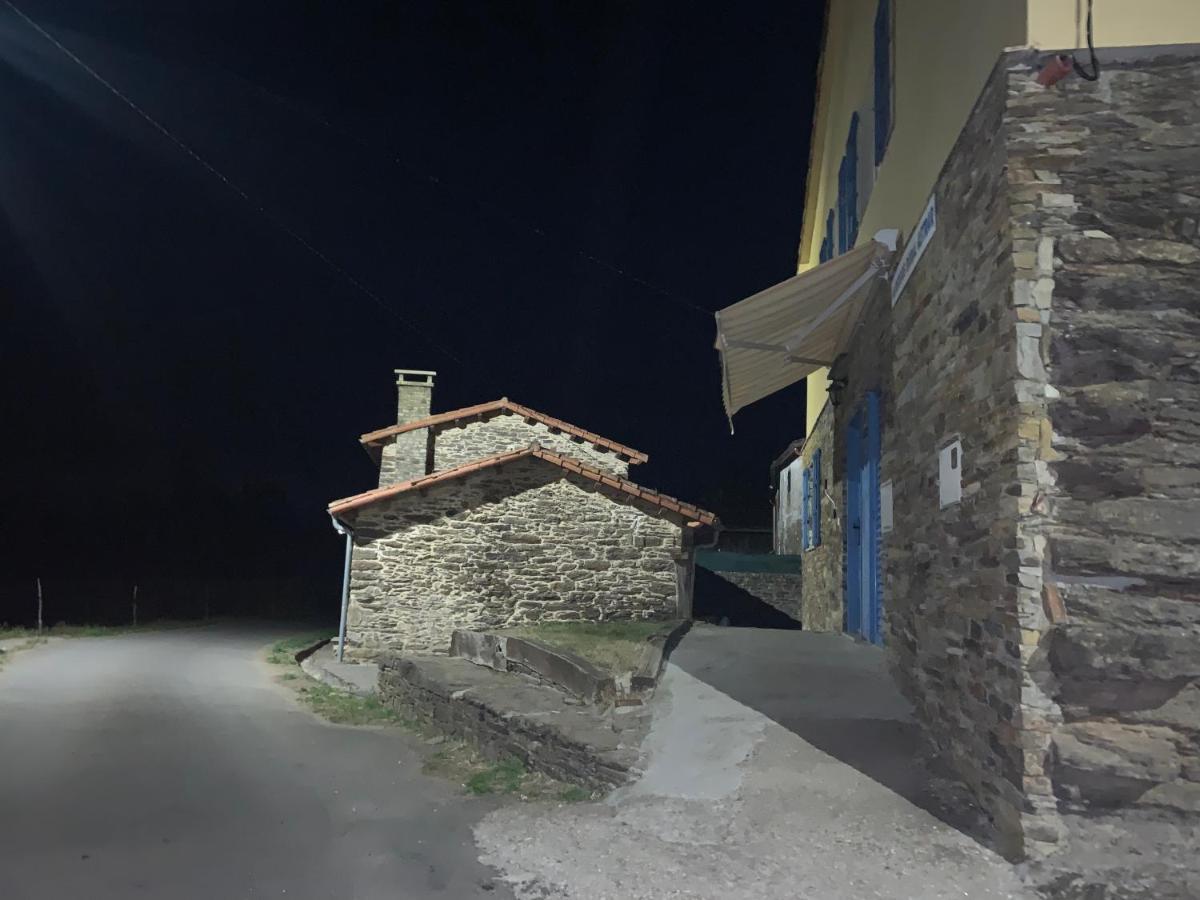 Casal De Pedra Villa Santa Irene Exteriör bild